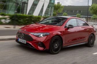 Mercedes-Benz and Microsoft crew as much as flip your automotive into an workplace