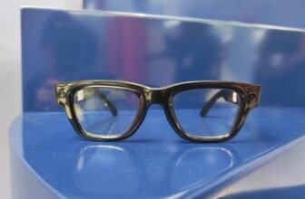 Meta’s Ray-Ban Good Glasses Now Have a Display screen and a Magic Wristband
